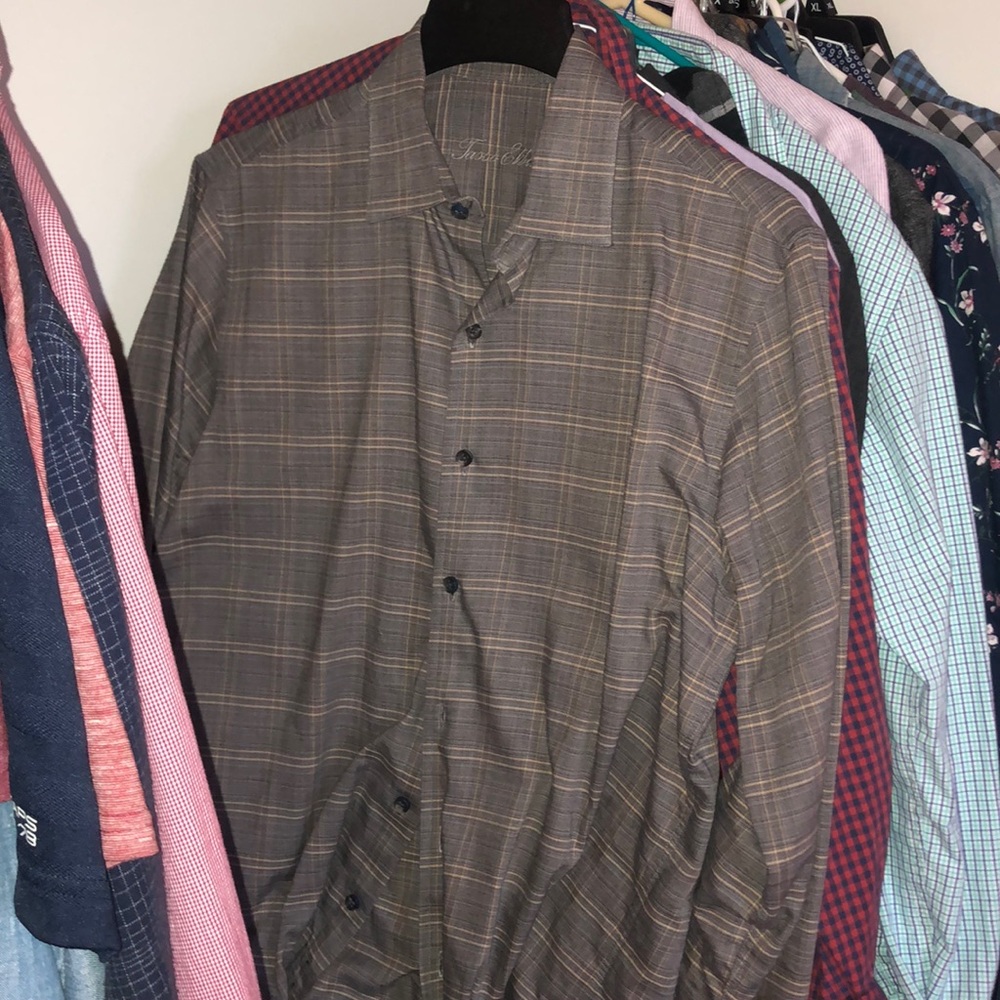 Tasso elba button up